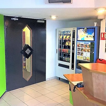 Hotel Lemon - *